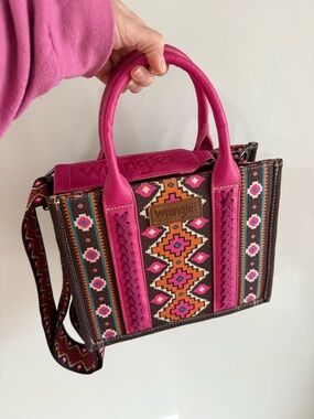 Wrangler Women's Southwestern Print Canvas Crossbody Tote Bag - Hot Pink/Brown